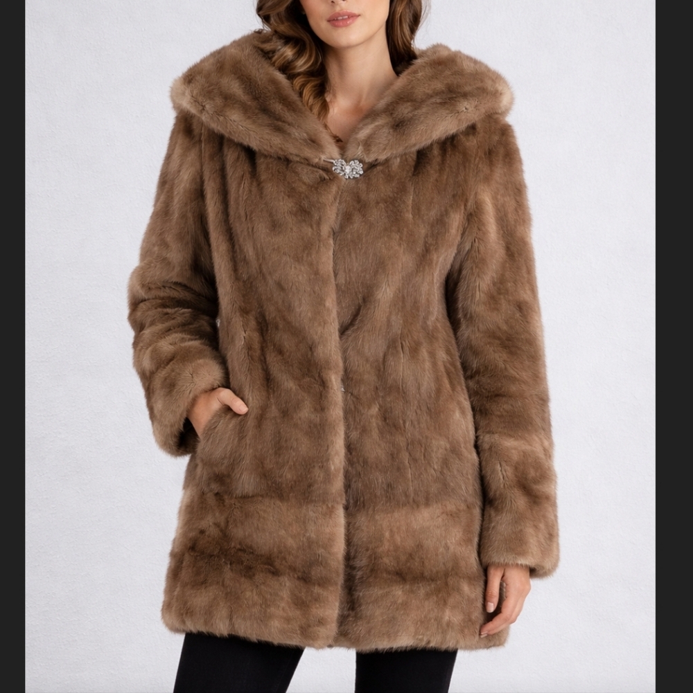 Littmin's Furs Milwaukee Mink Fur Coat - Picture 11 of 11